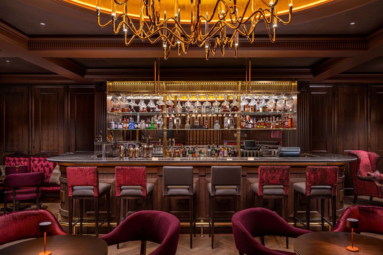 English Bar
