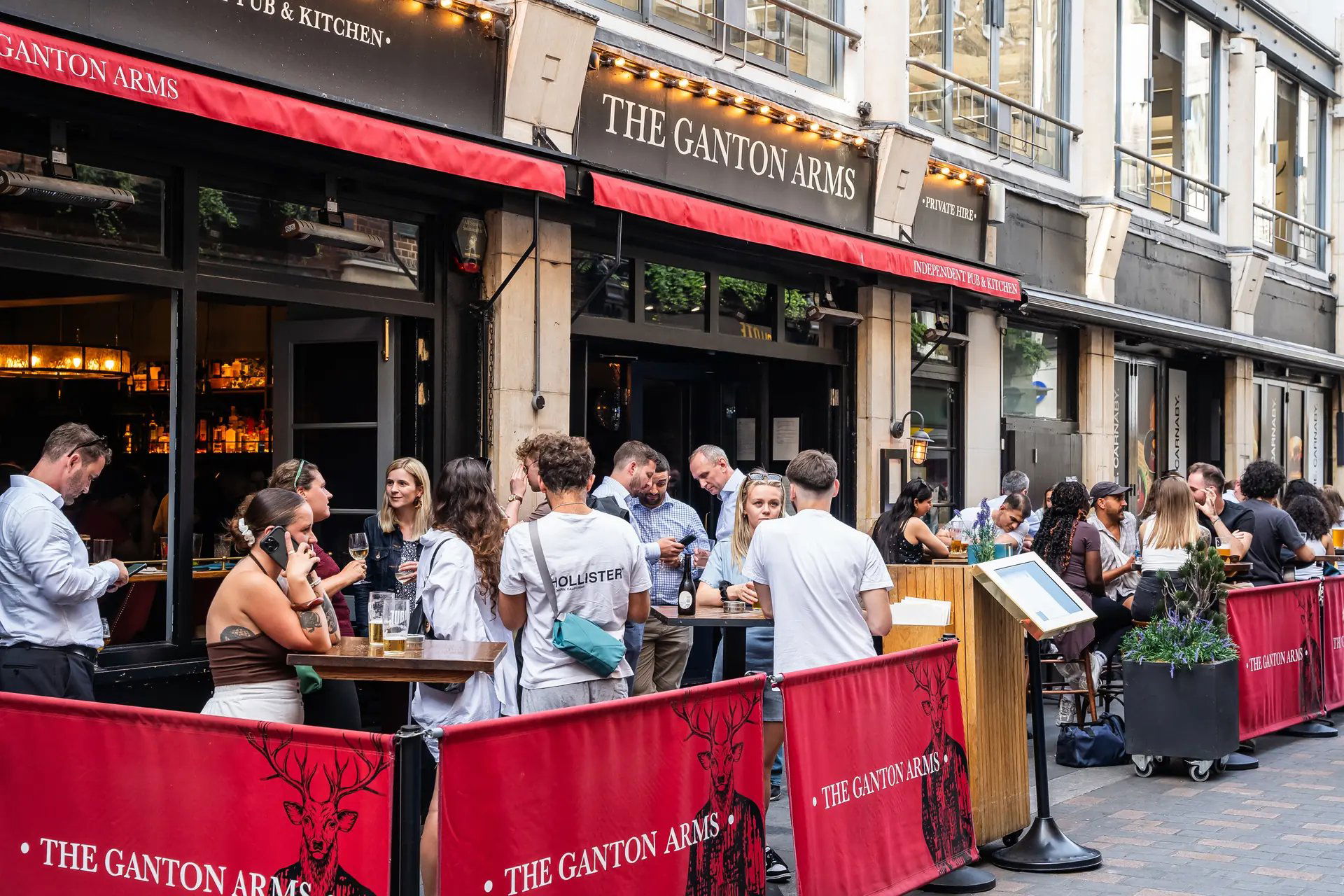 The Ganton Arms, Bar in London
