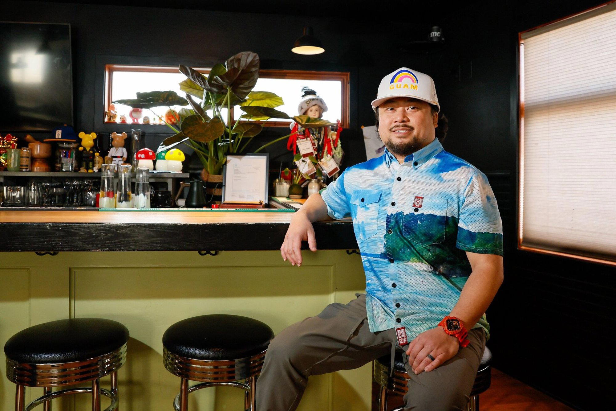 familyfriend bar in Seattle, United States
