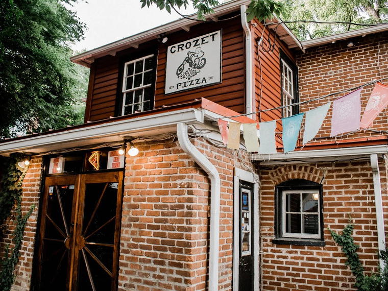 Crozet Pizza at Buddhist Biker Bar, Charlottesville, United States