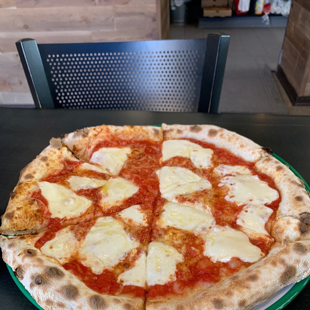 Flour Dust Pizza CO
