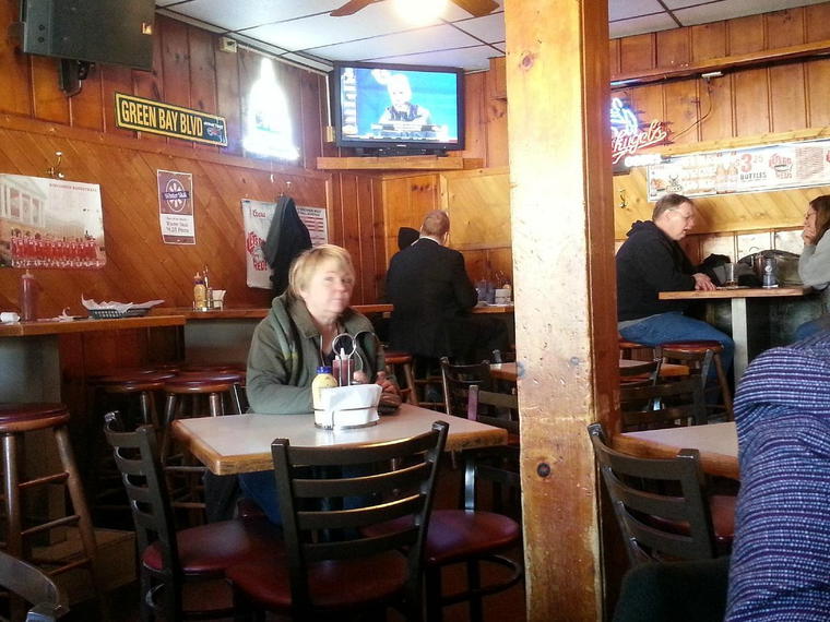 Oakcrest Tavern, Madison, United States