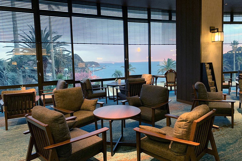 Lounge Blue Nattier, Bar in Shizuoka