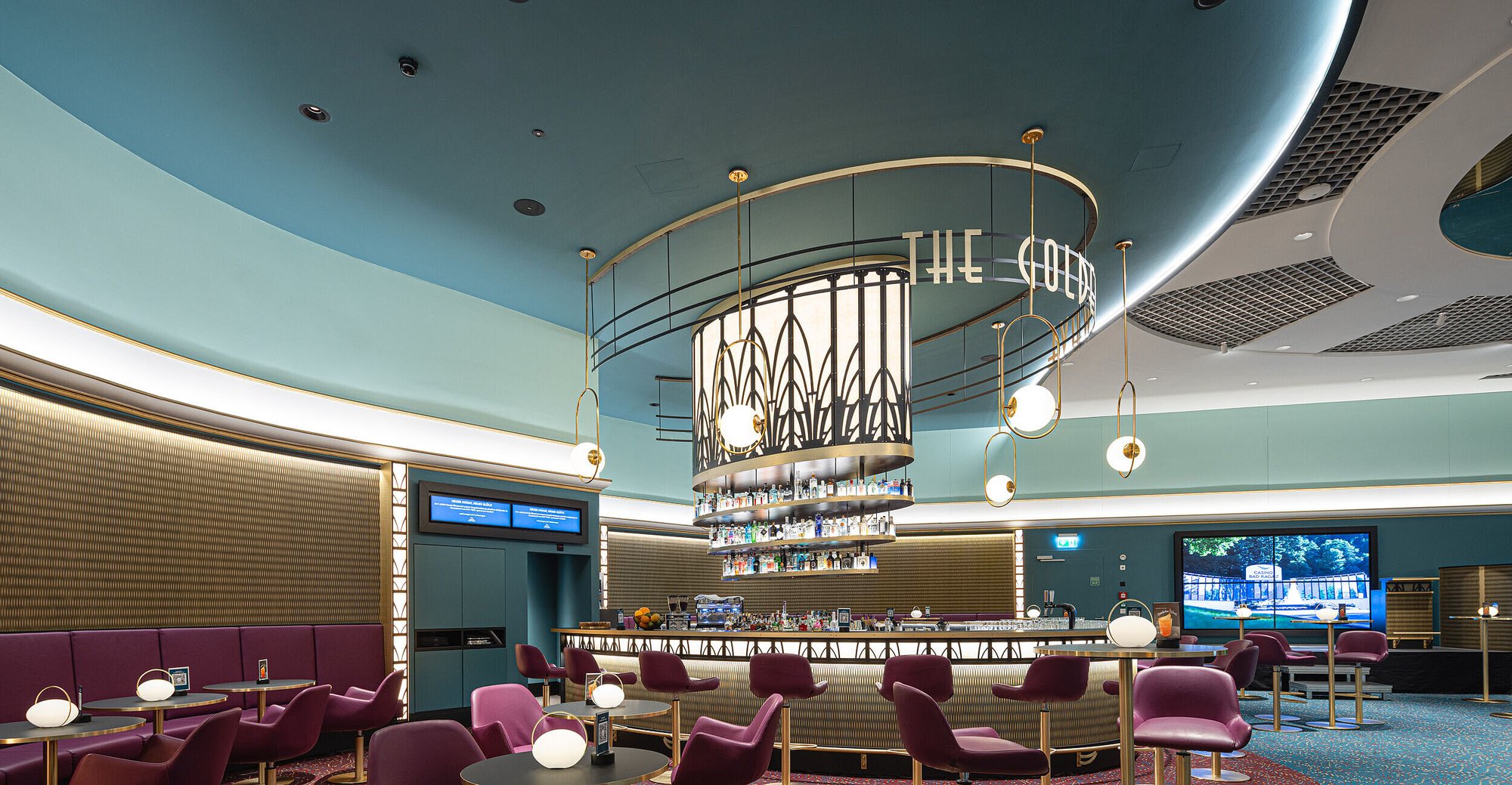 Golden Wave Bar | Gin Bar