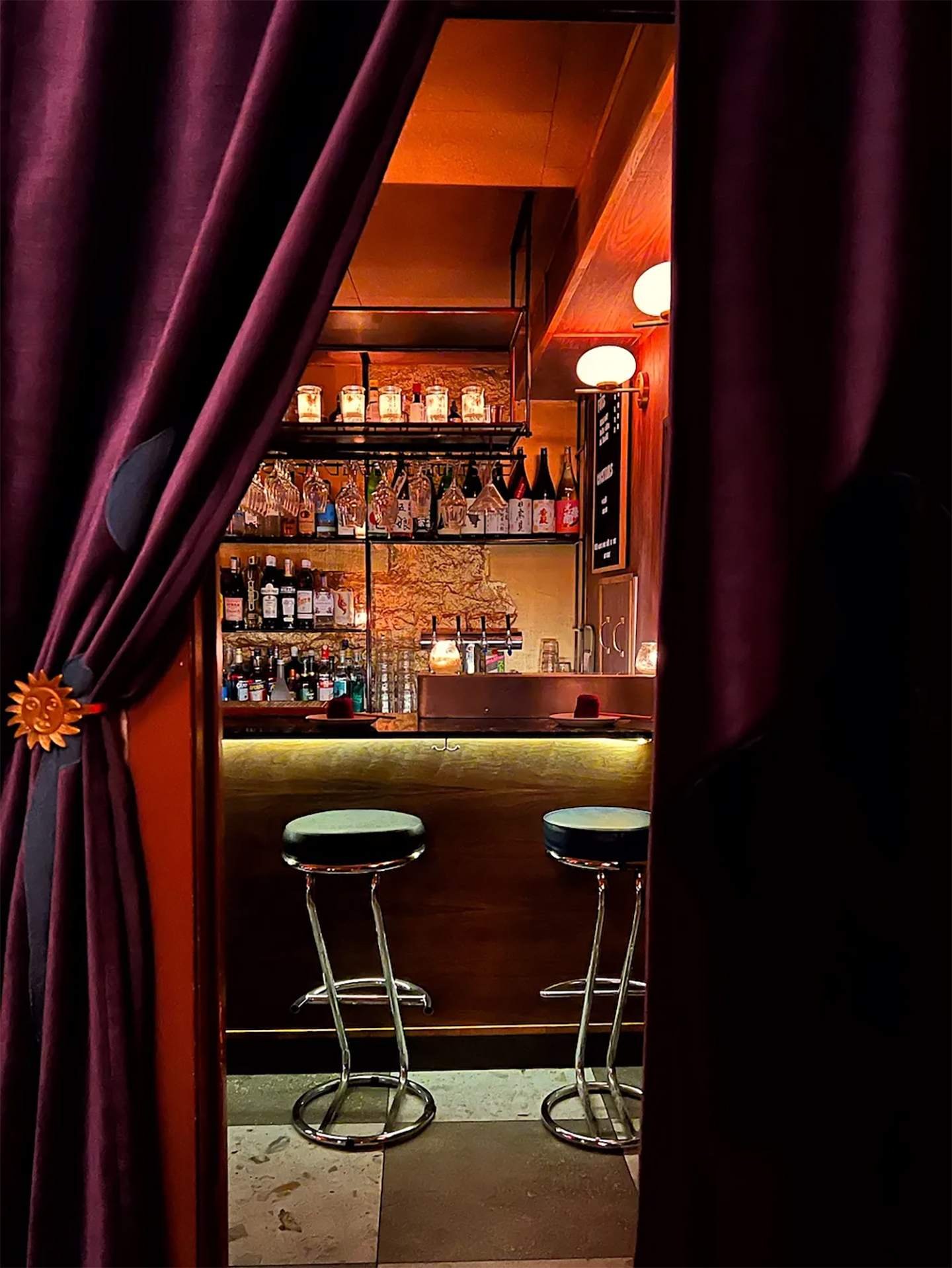 Sans Soleil Bar, Bar in Montréal