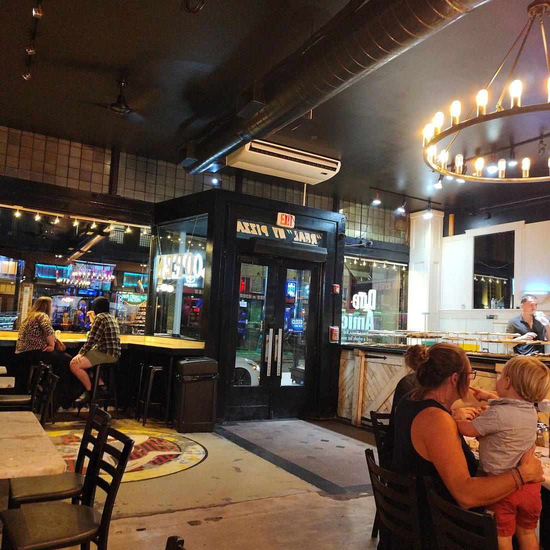 Due Amici Pizza & Pasta Bar, Tampa, United States