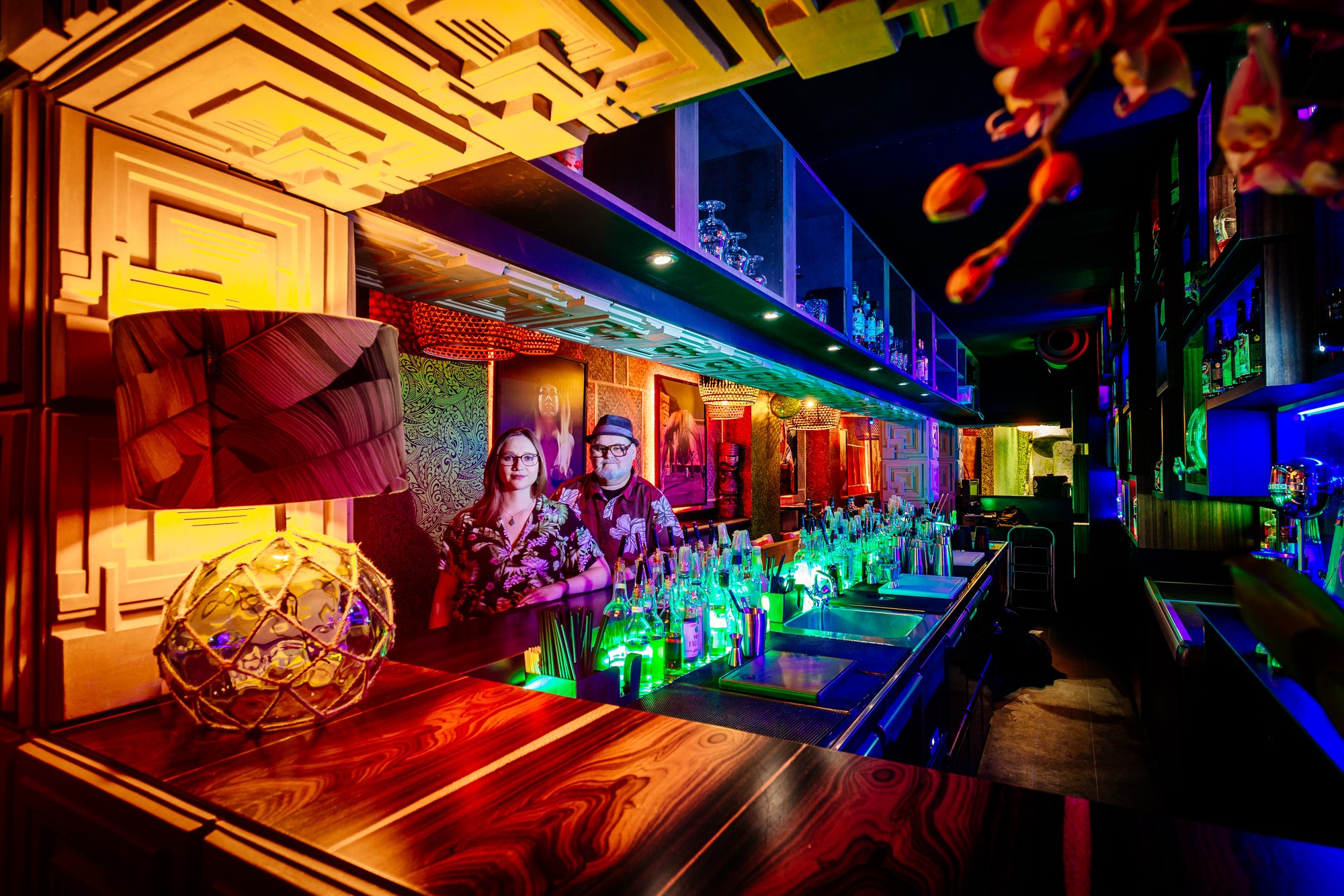 Die Blume von Hawaii, Bar in Nuremberg