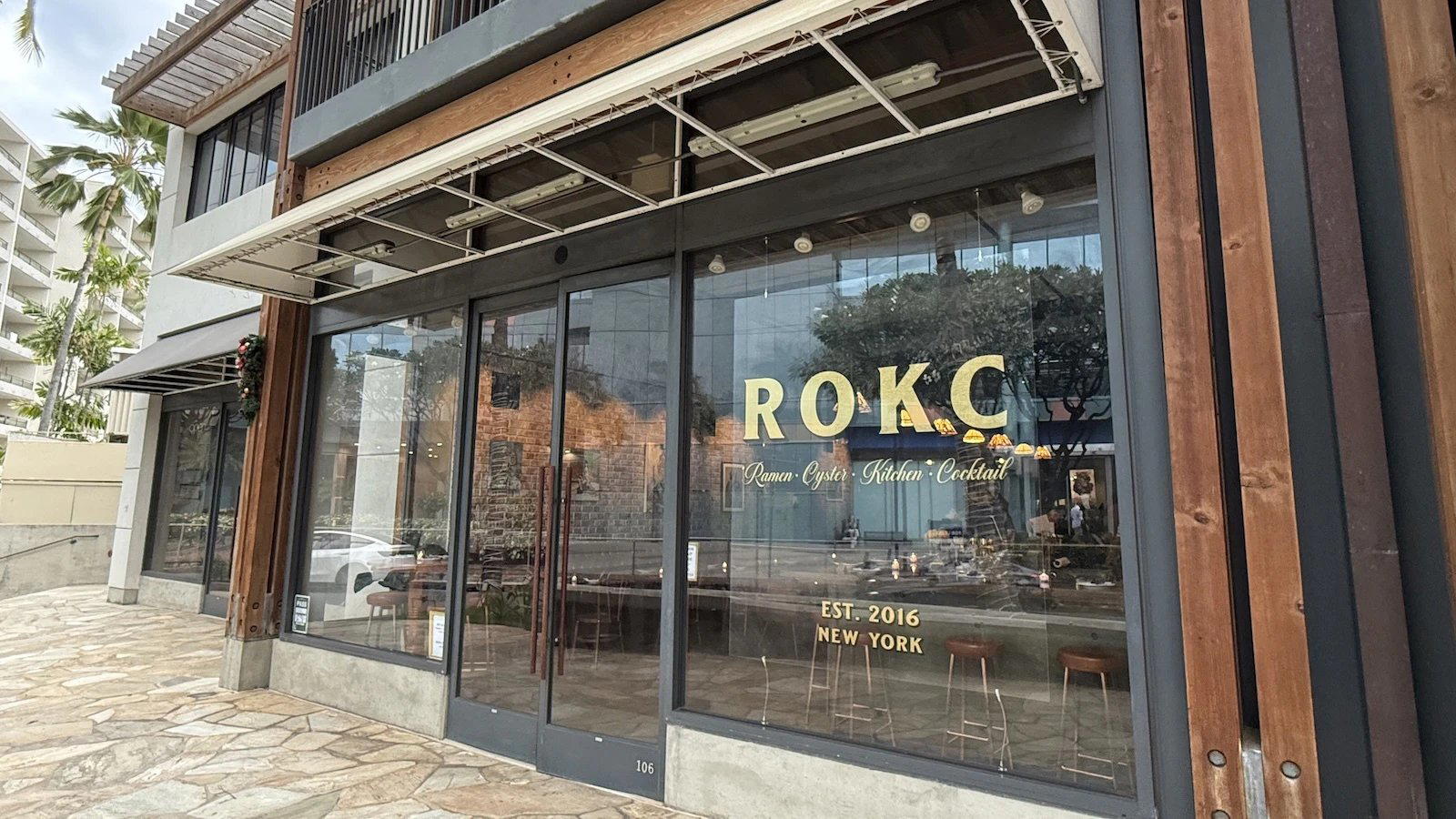 ROKC Hawaiʻi bar in Honolulu