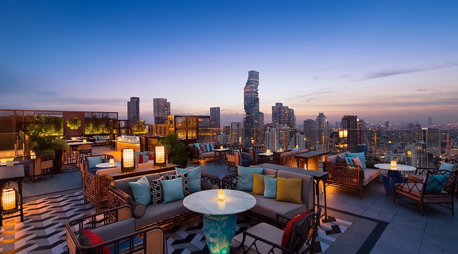 Yào Rooftop Bar