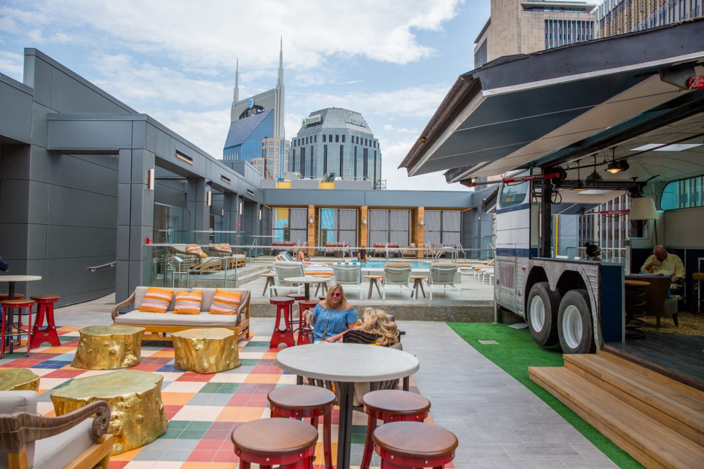 Bobby Hotel Rooftop Lounge, Nashville, United States