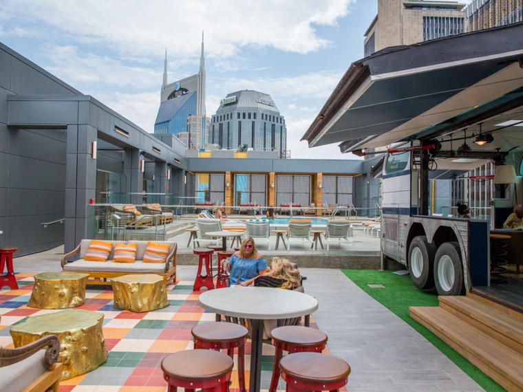 Bobby Hotel Rooftop Lounge, Nashville, United States