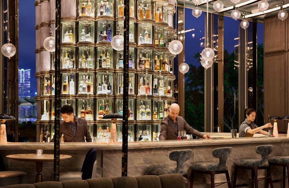 ARGO at the Four Seasons, Bar in Hong Kong