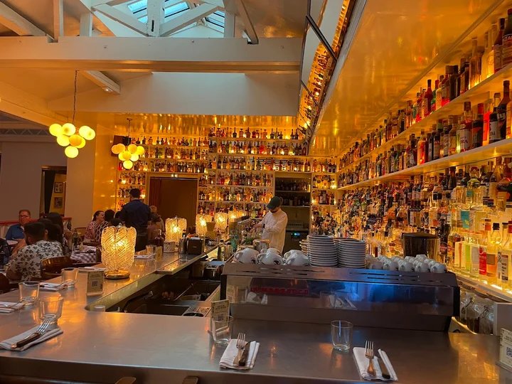 L'avant Comptoir du Palais