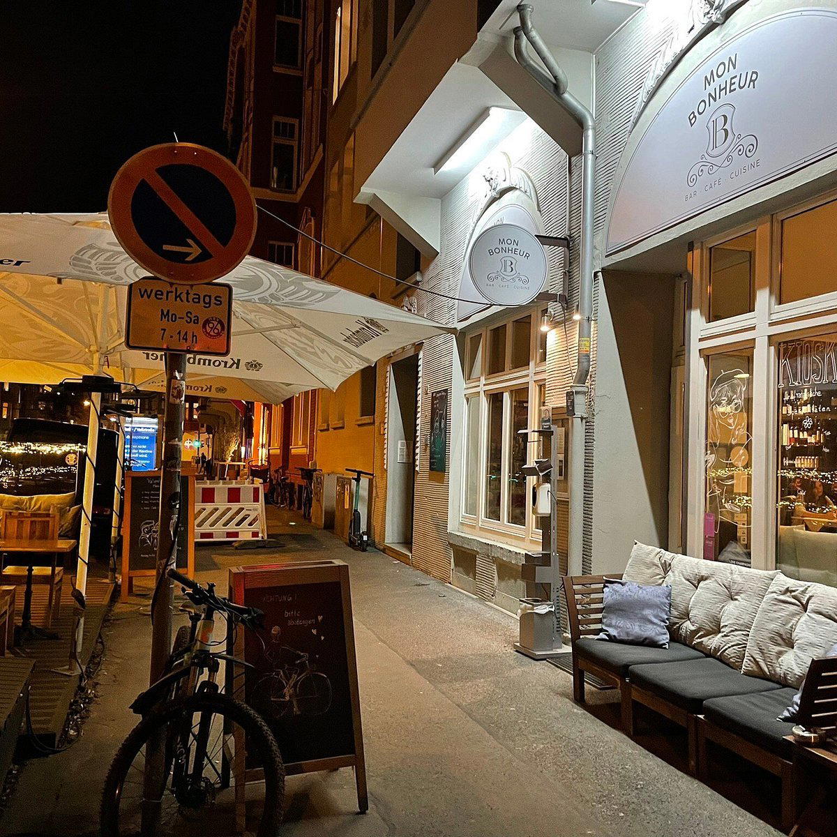 Mon Bonheur bar in Hanover