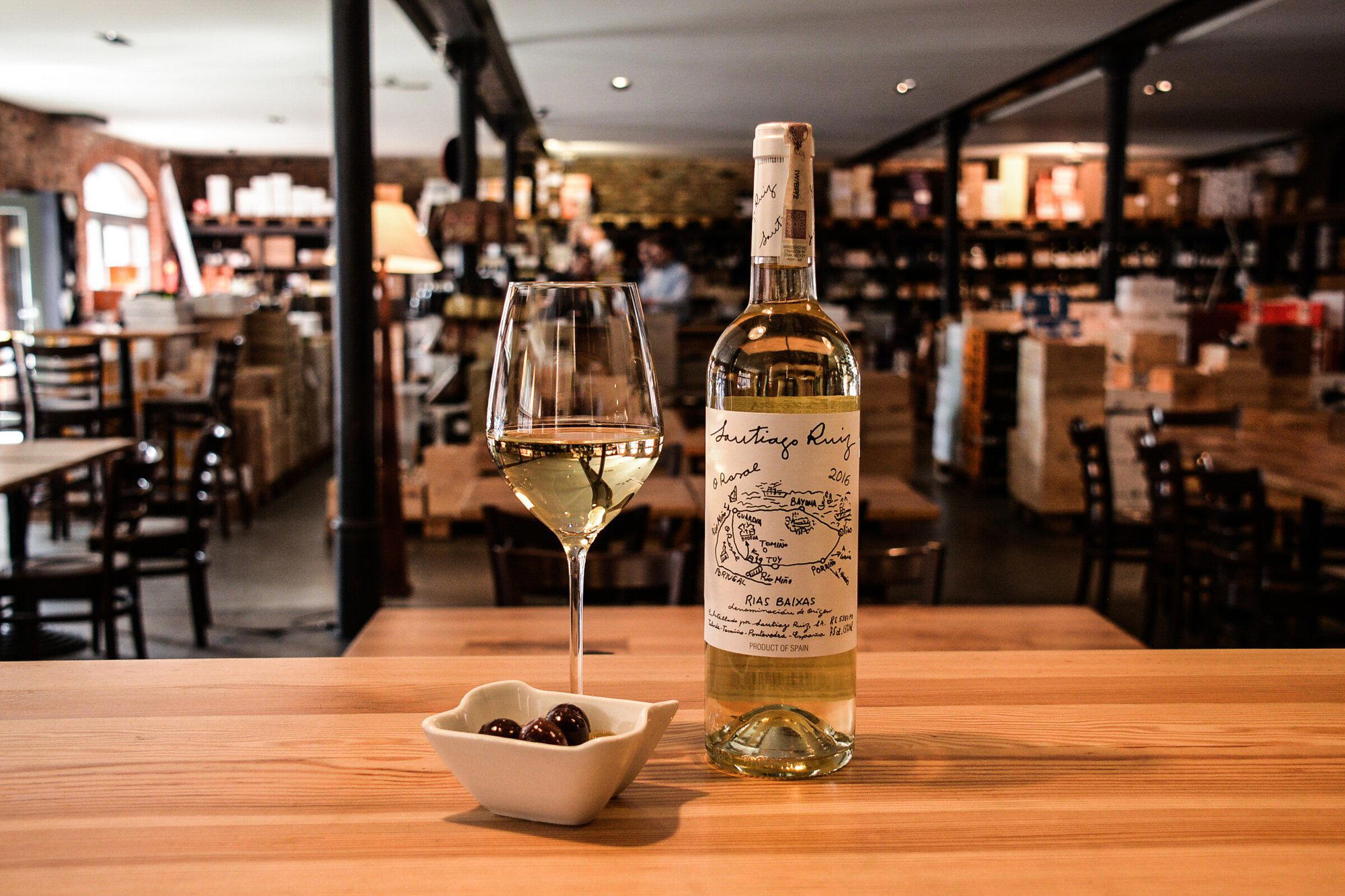 Mielżyński - Wine Spirits Specialties bar in Poznań