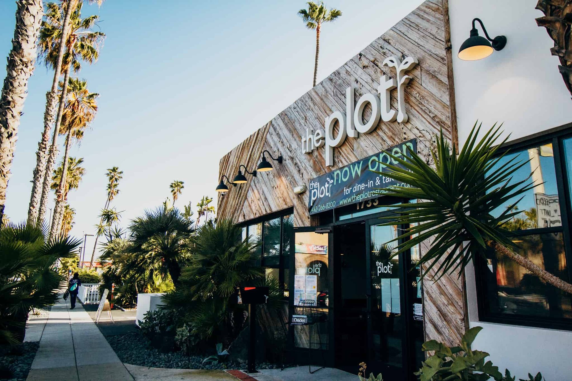 The Plot bar in Oceanside, United States