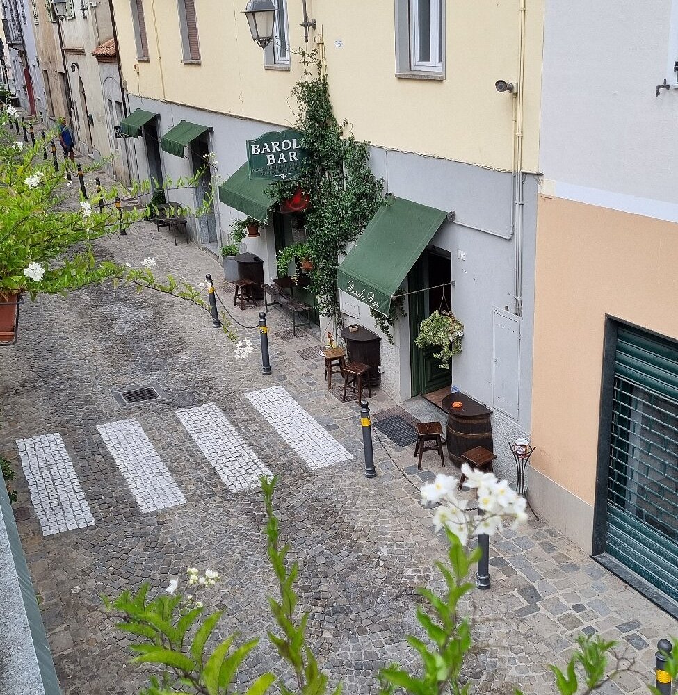 Barolo Bar