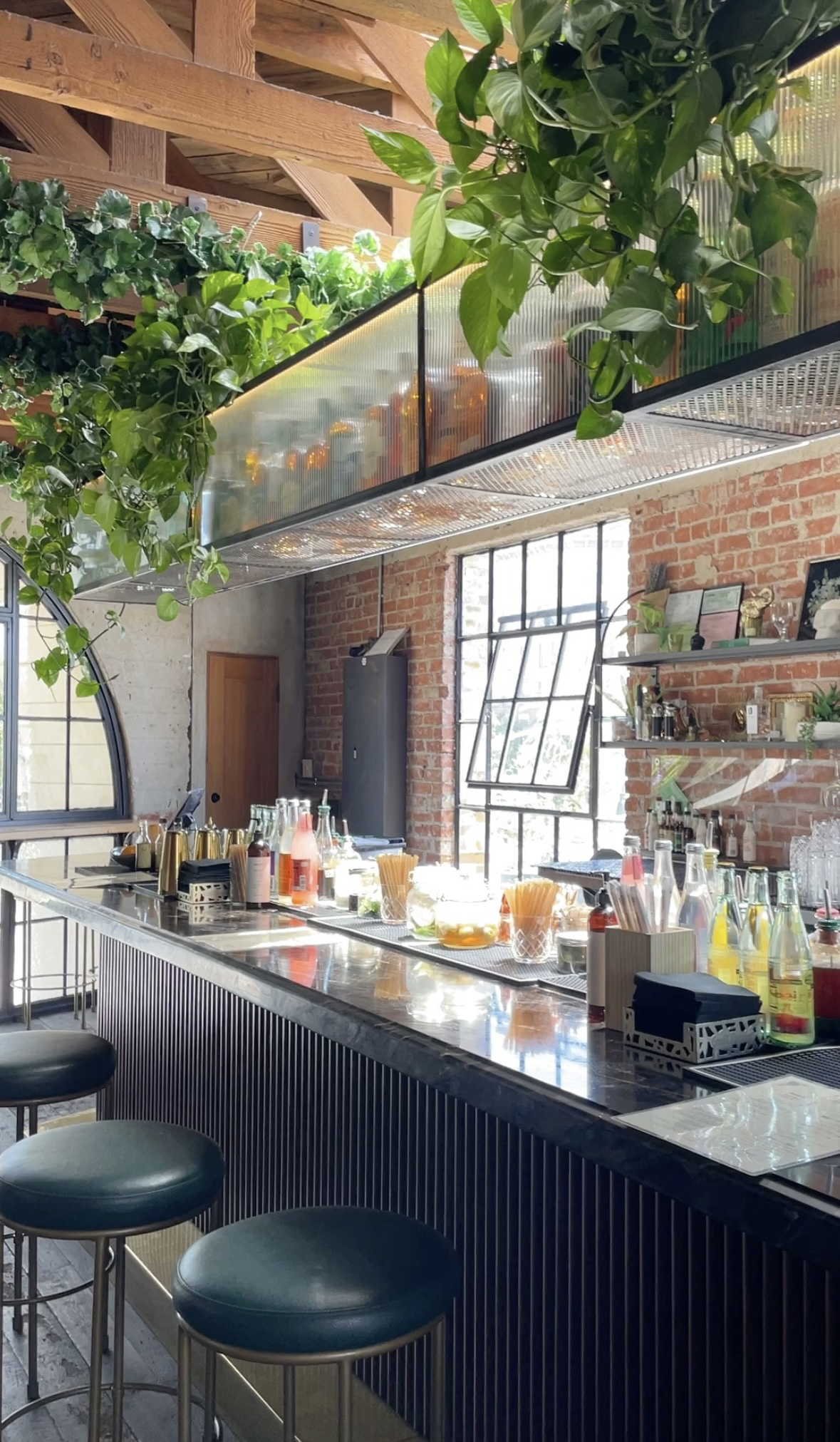 Bar Bohemien bar in Culver City, United States