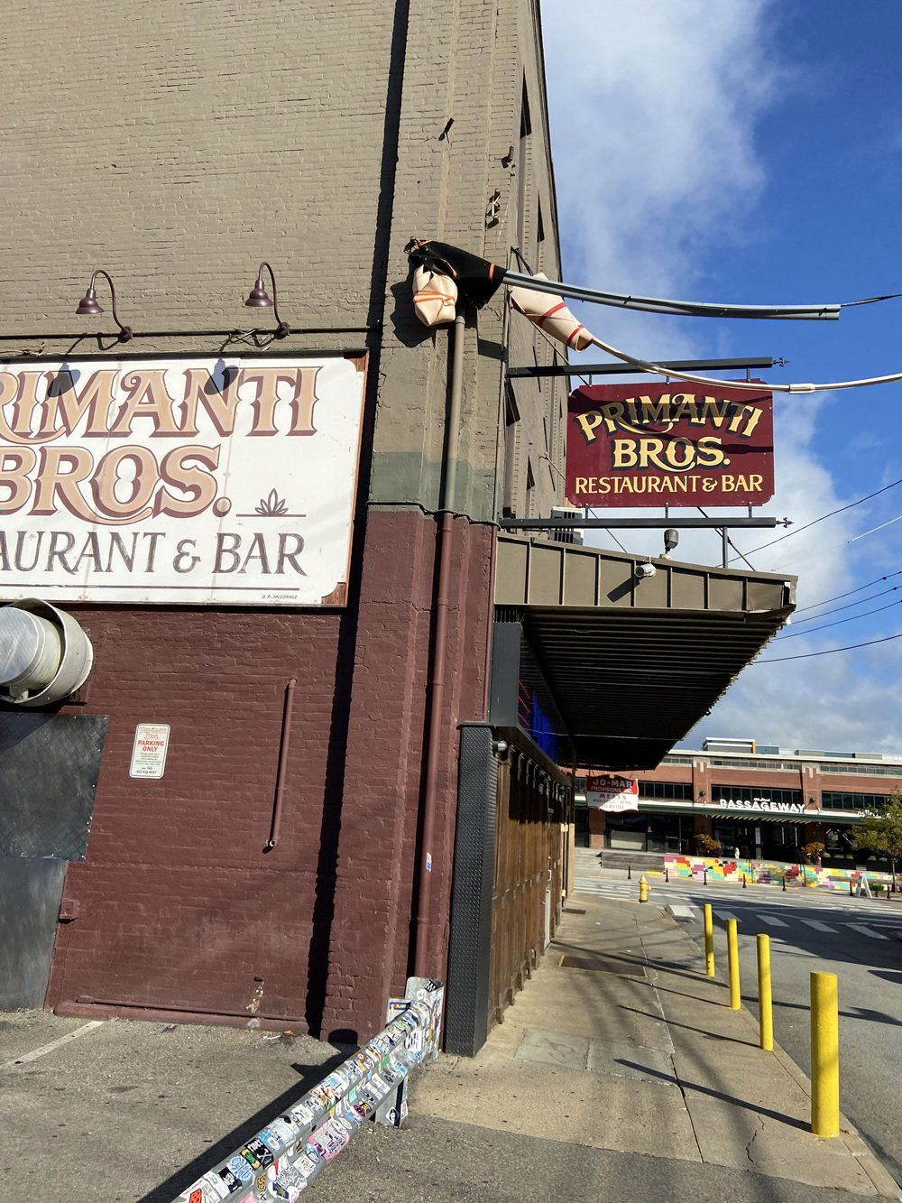 Primanti Bros. Restaurant and Bar, Bar in Pittsburgh