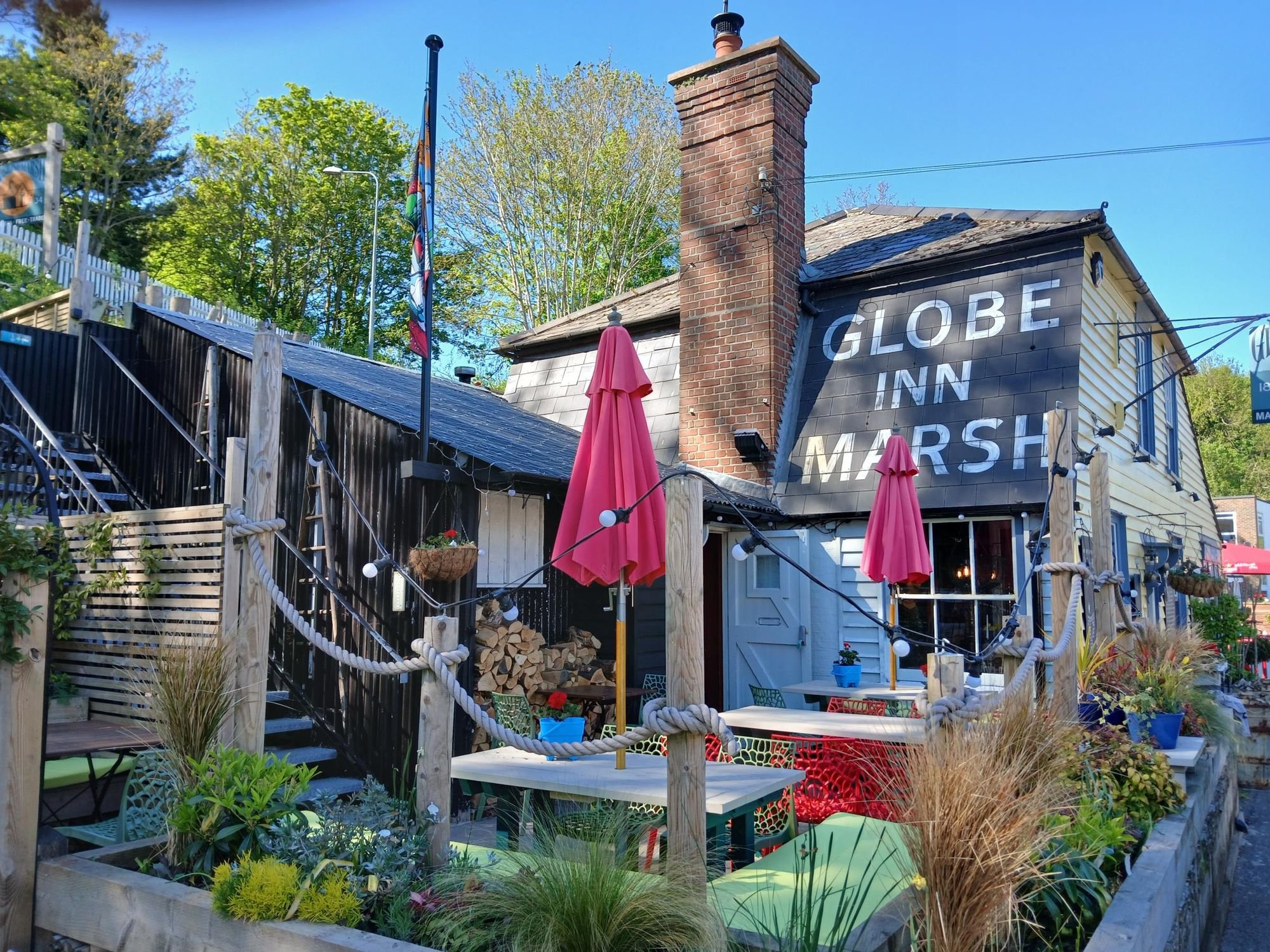 The Globe Inn Marsh Rye bar in Rye, United Kingdom
