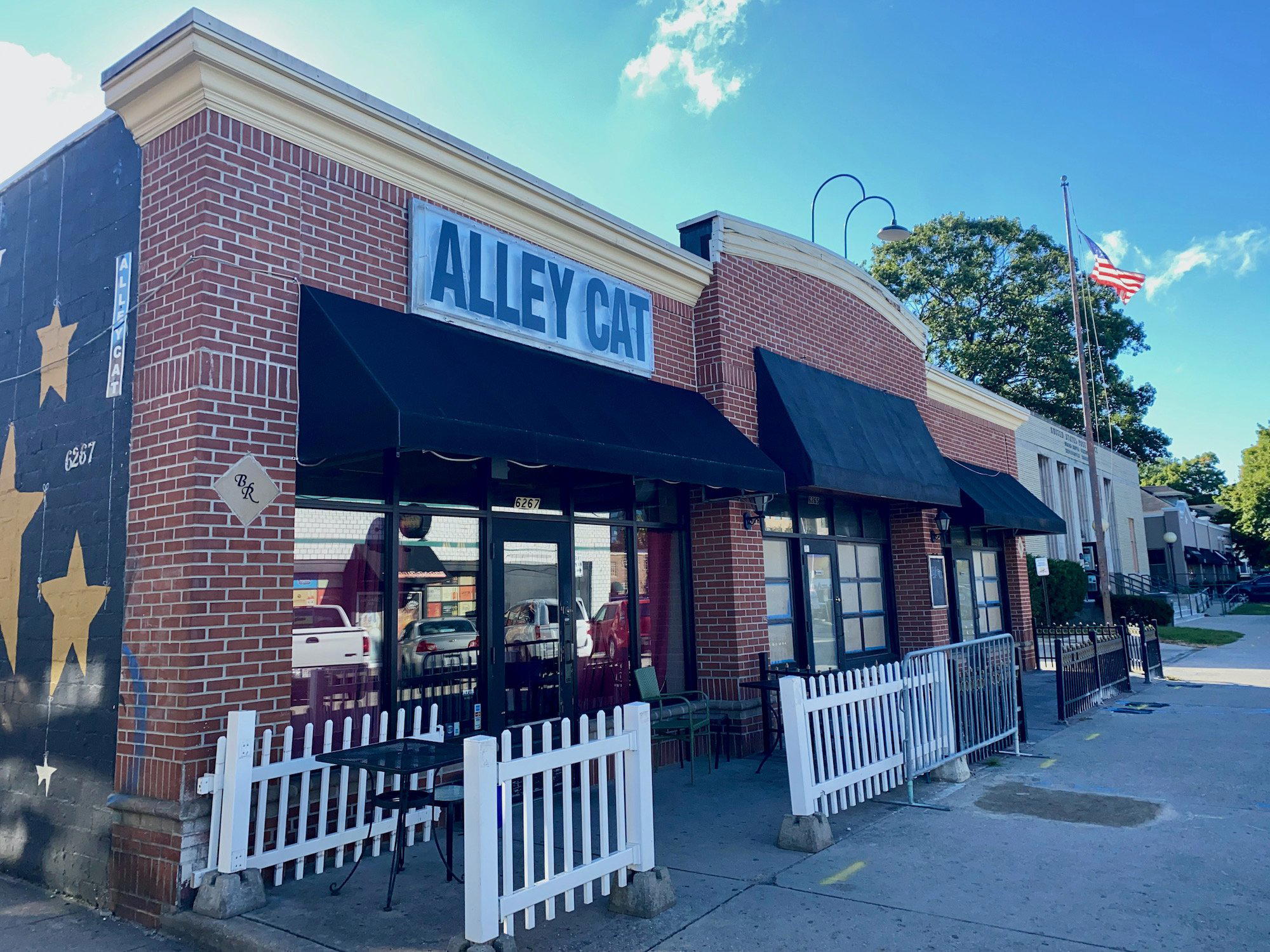 Alley Cat Lounge, Indianapolis, United States