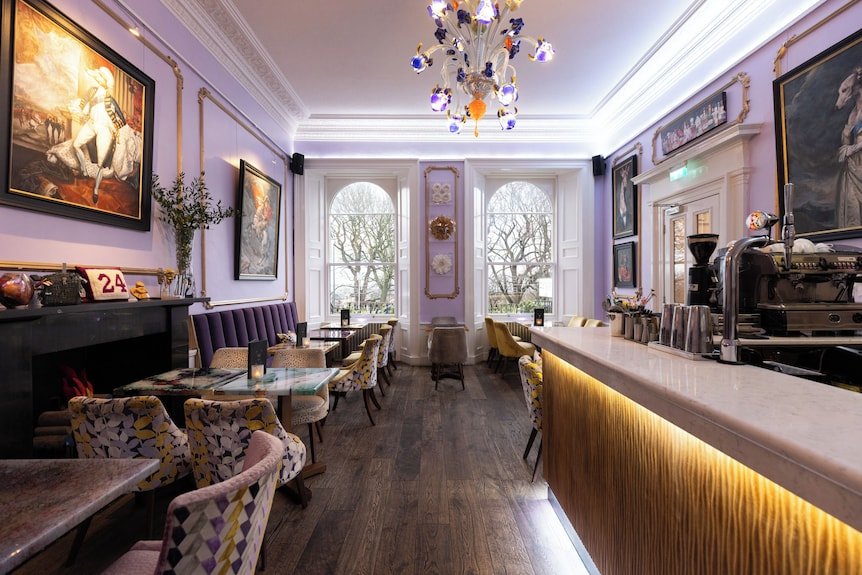 24 Royal Terrace Hotel bar in Edinburgh, United Kingdom