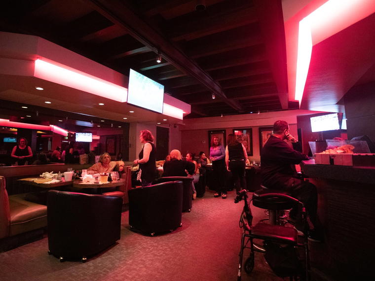 Bill Lee's Bamboo Chopsticks Restaurant, Bakersfield, United States