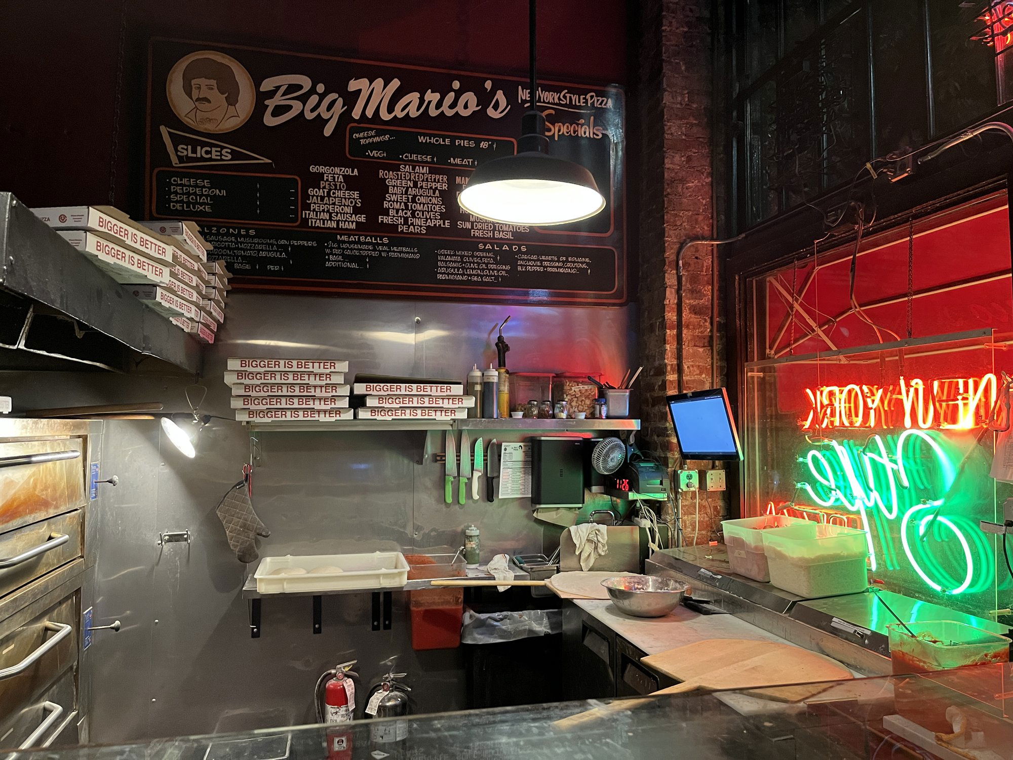 Big Mario's Pizza, Bar in Seattle