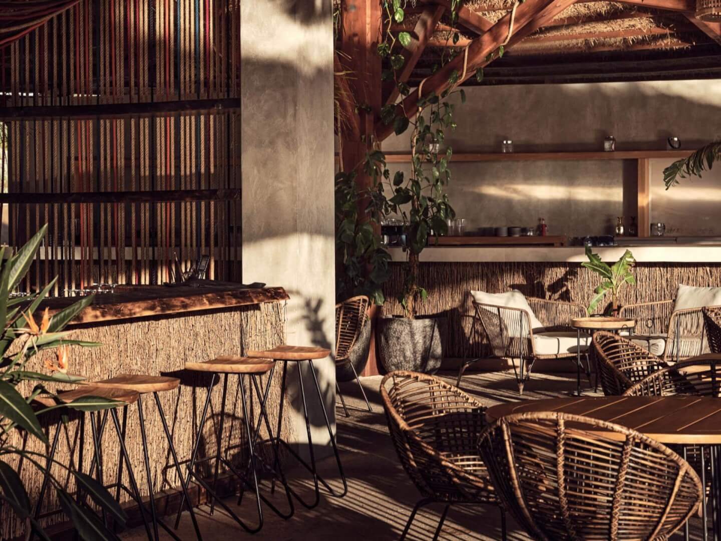 Cocoon Resto Bar
