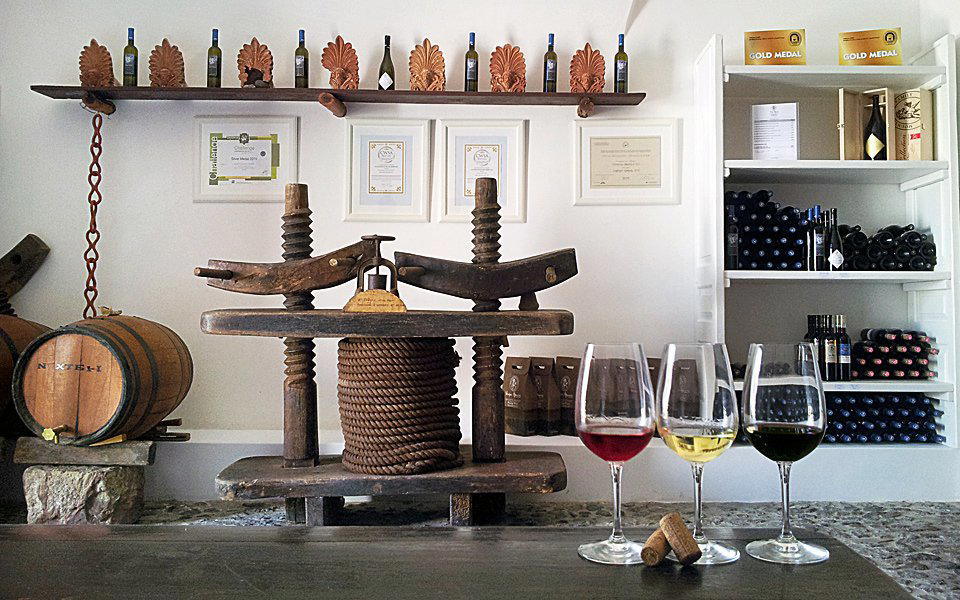 Canava Wine Bar bar in Santorini