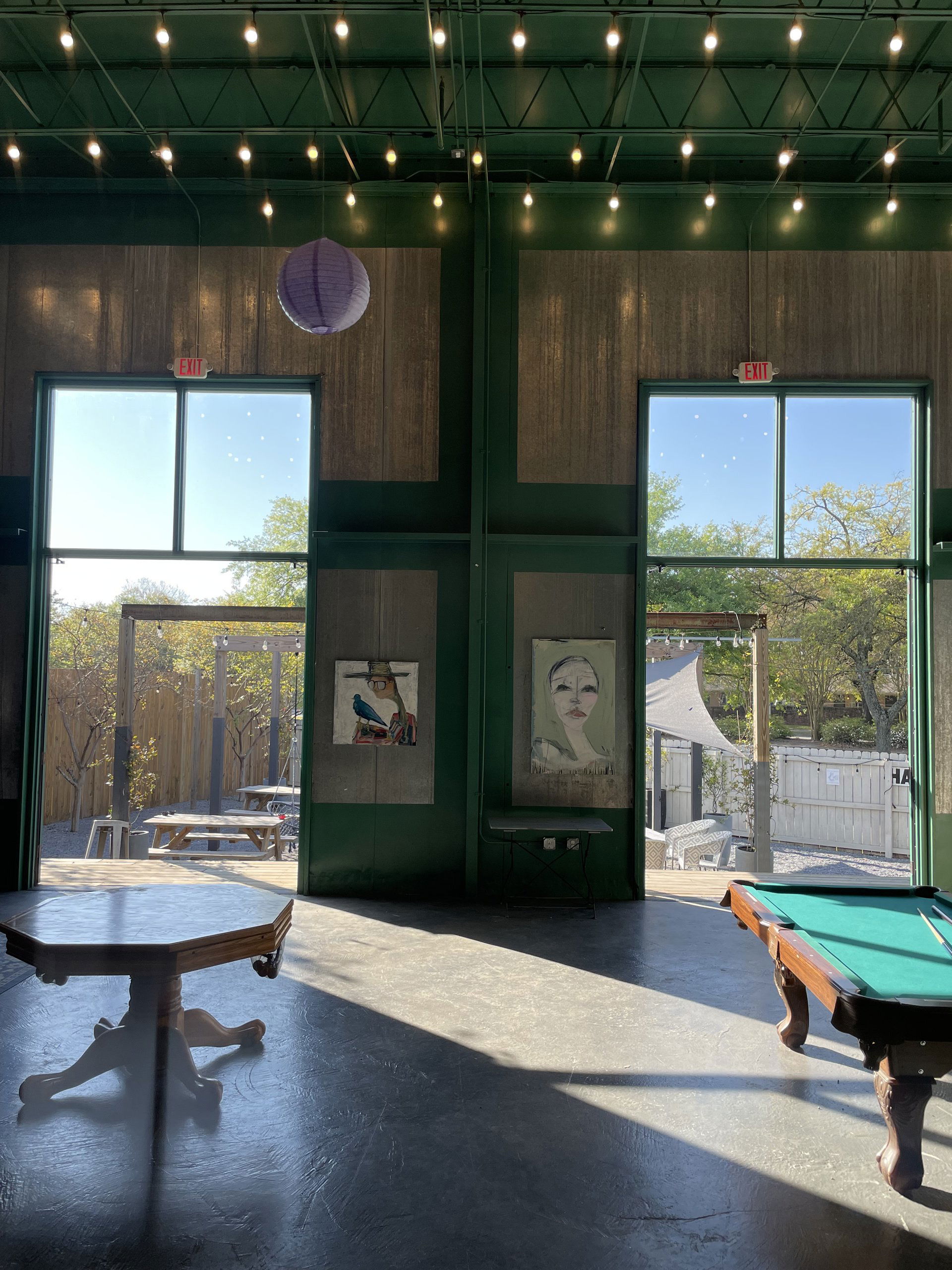The Ice Box, Bar in Mobile