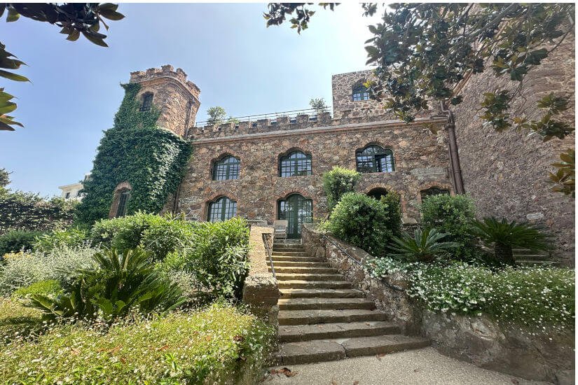 The Castle Bar
