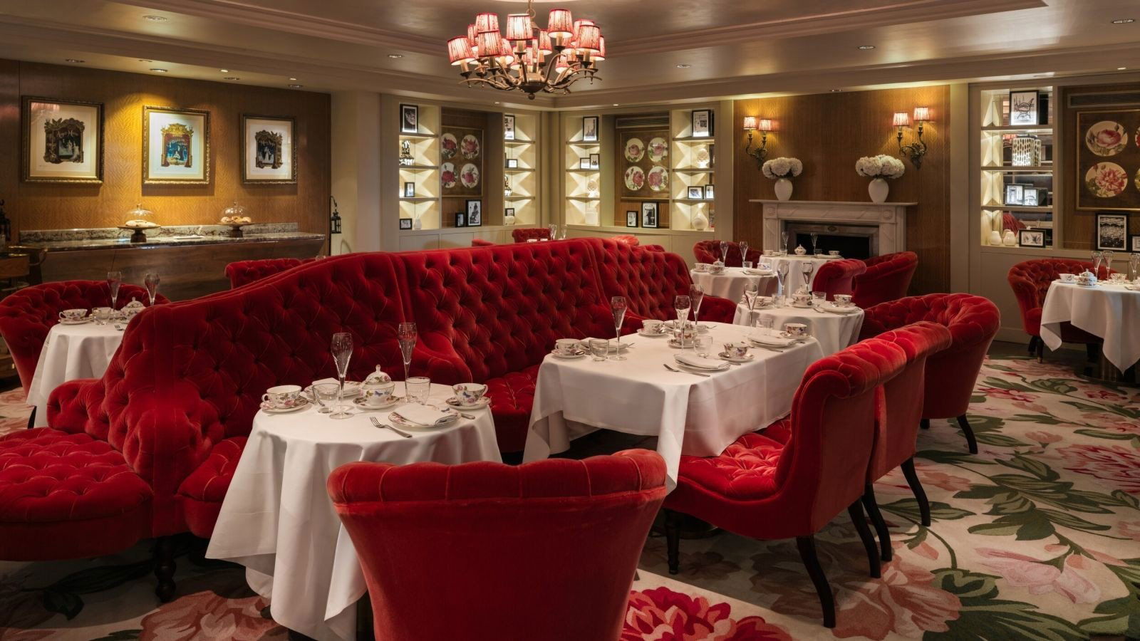 The Rose Lounge, Bar in London