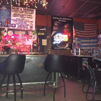 Alex's Tavern
