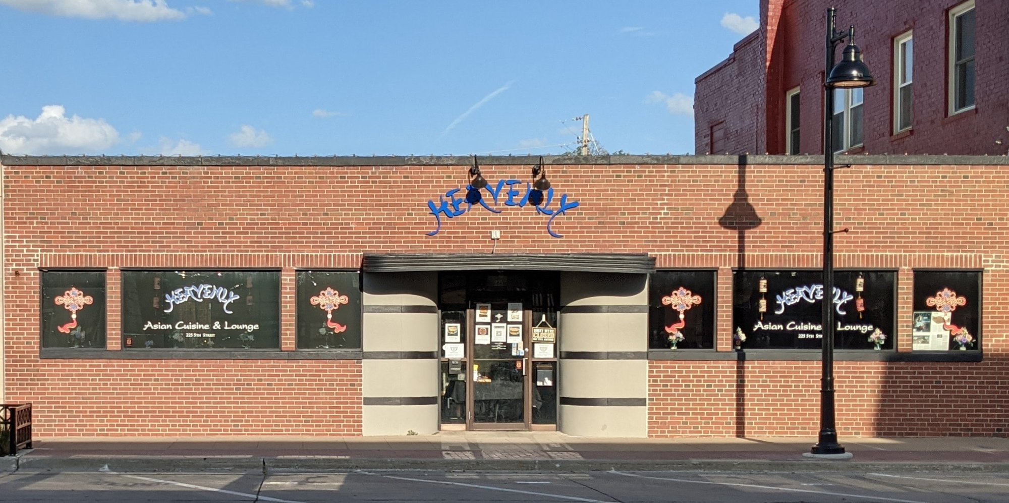 Heavenly Asian Cuisine & Lounge