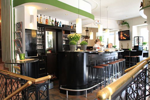 LaSall Weinbar & Restaurant