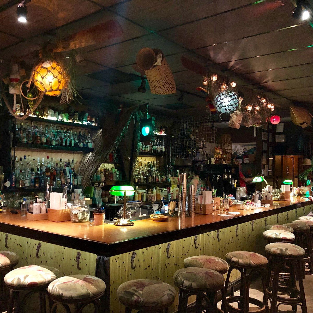 Lei Low, Bar in Houston
