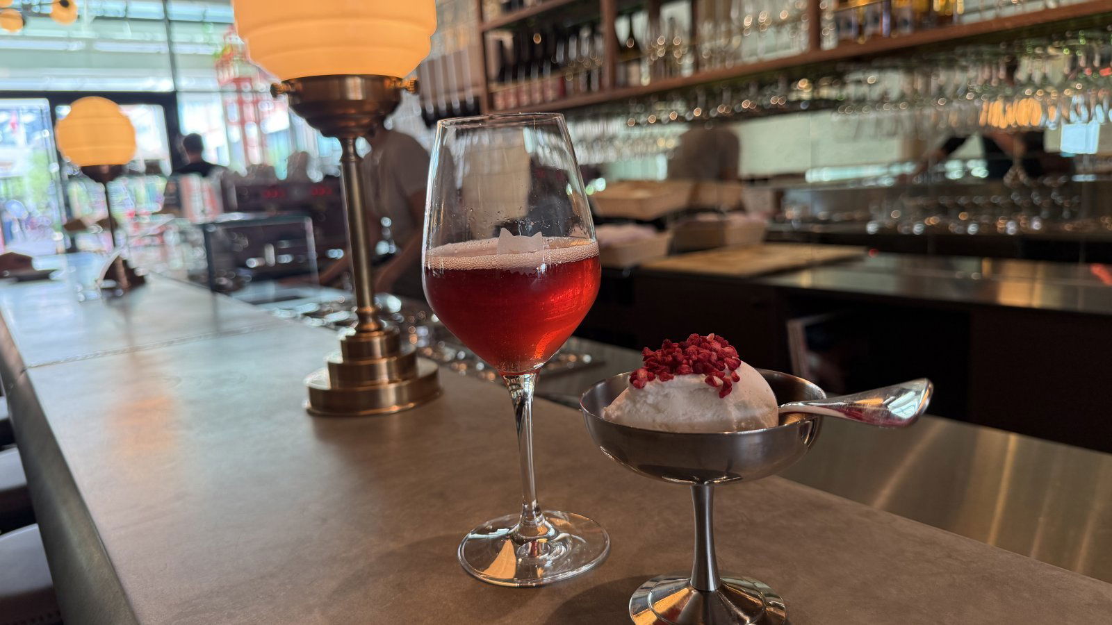 De Boule De Boule, Bar in Amsterdam