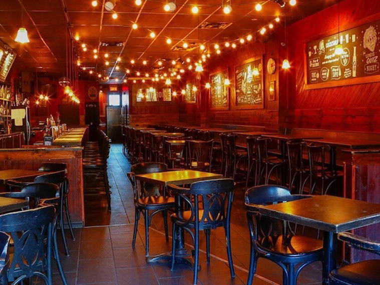 Bar Chez Baptiste, Montréal, Canada