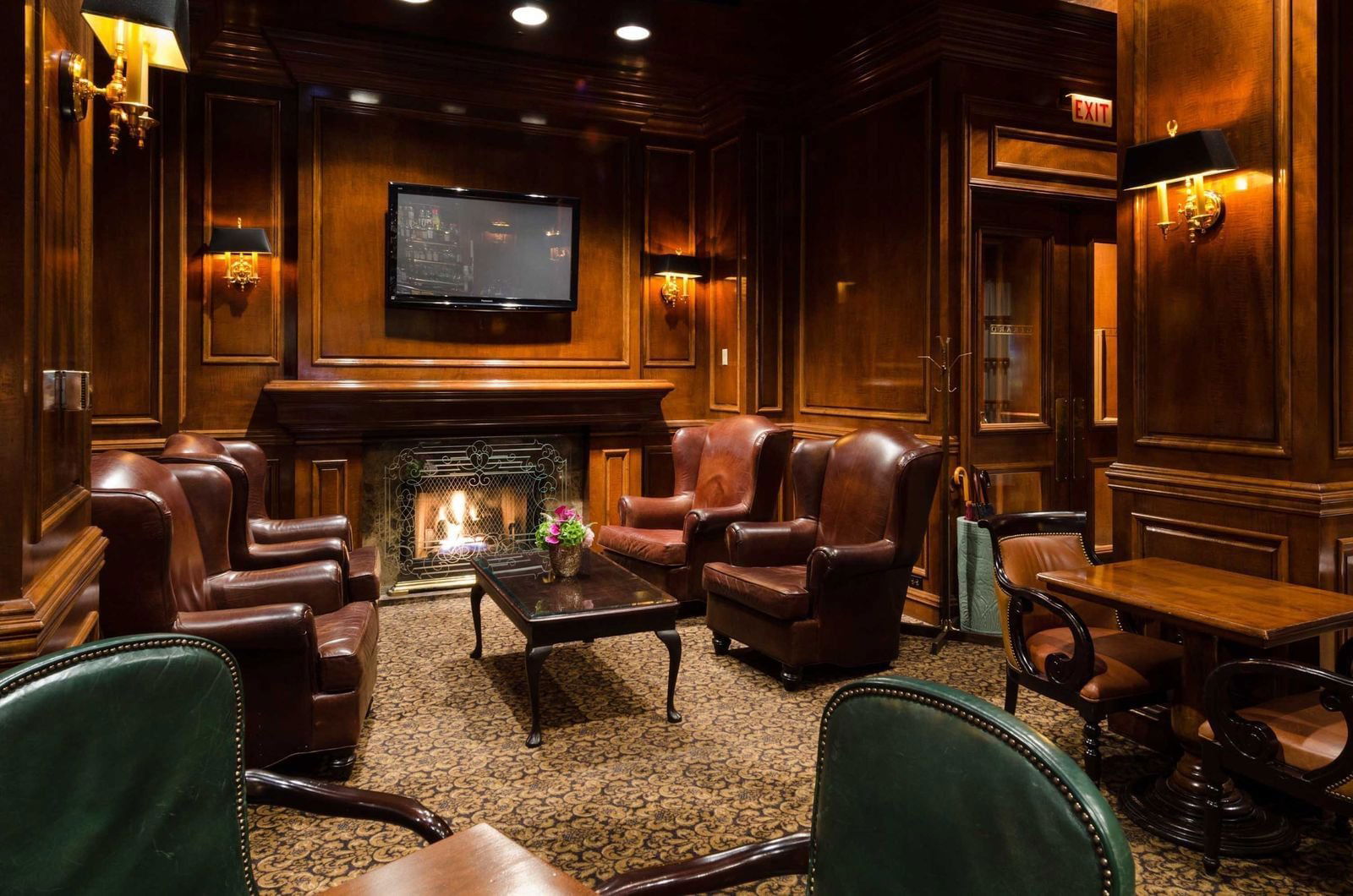 Gerard Lounge, Bar in Vancouver
