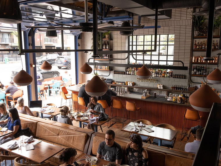 Lulu Bar, Calgary, Canada