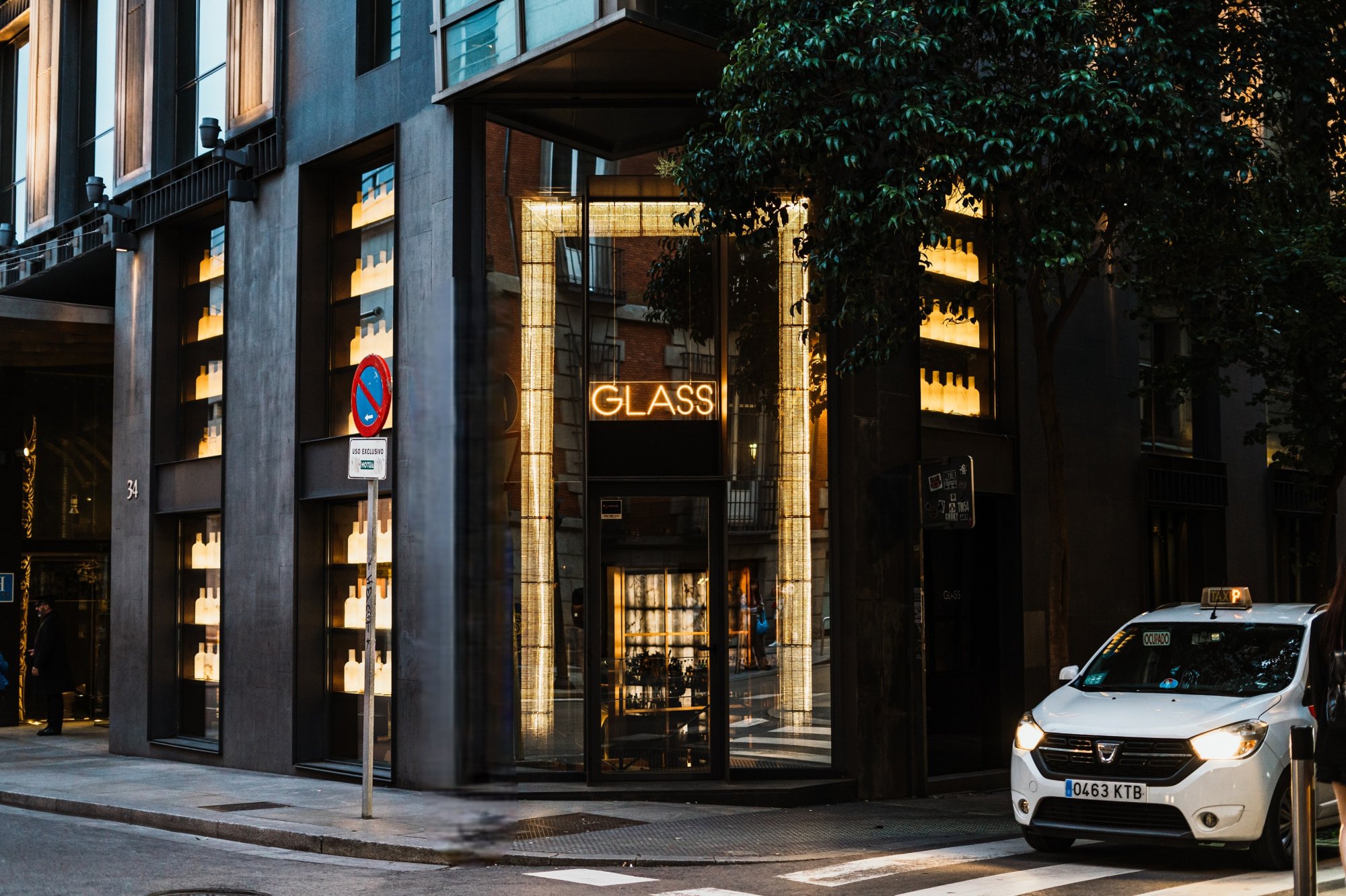Glass Bar