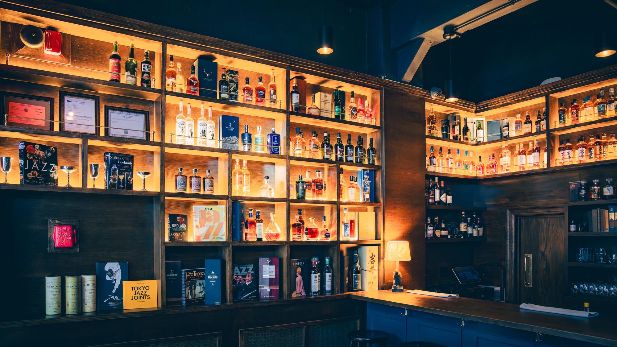 Midnight Blue, Bar in New York City