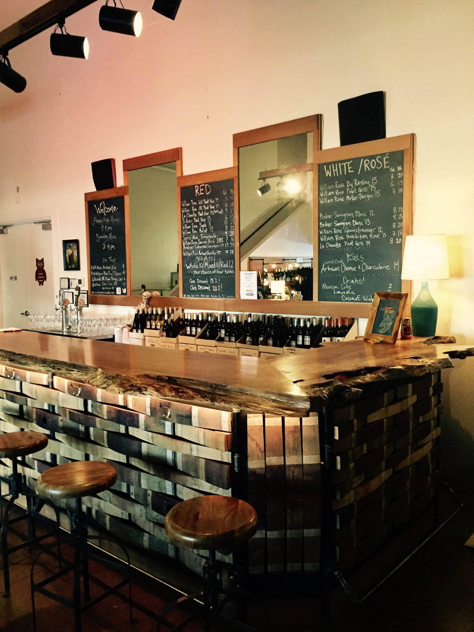 Oregon Wine LAB, Eugene, United States