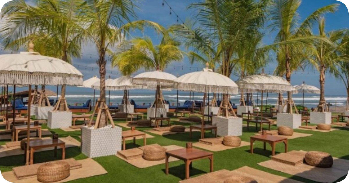The Lawn Canggu Beach Club, Restaurant in Badung