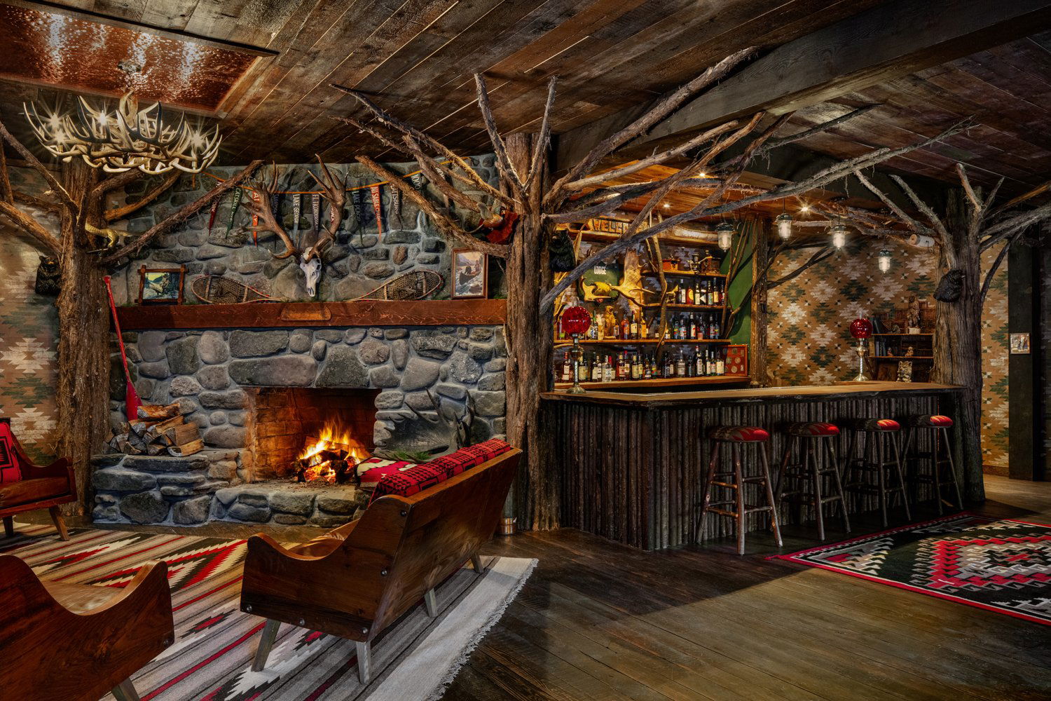 Urban Cowboy Lodge, Bar in Shandaken