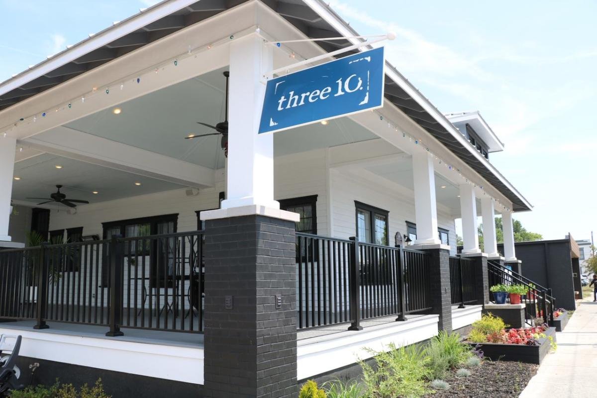 three10, Bar in Wilmington