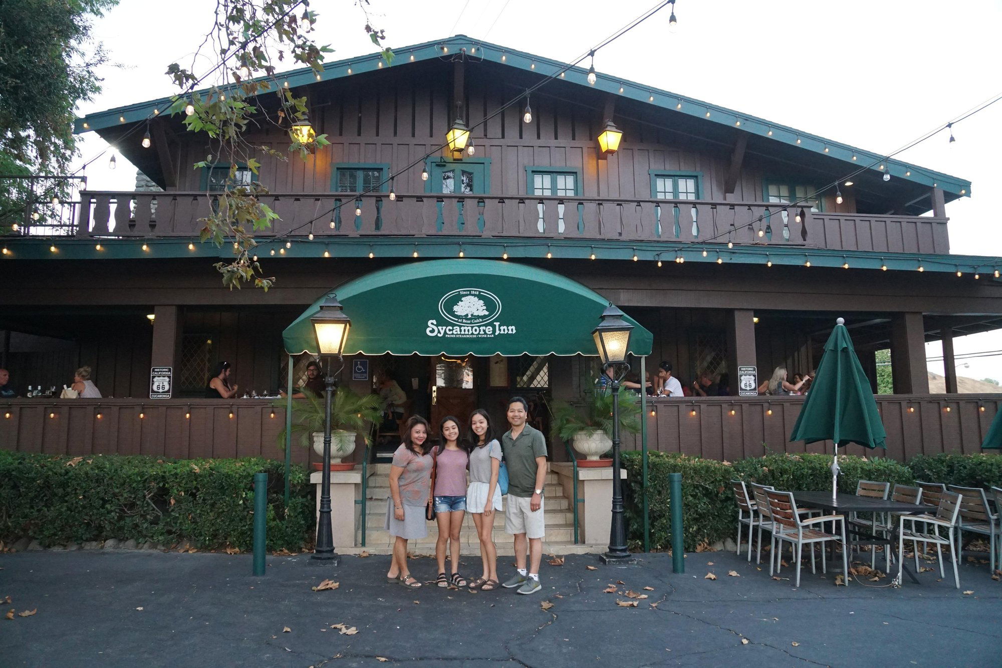 The Sycamore Inn, Bar in Rancho Cucamonga