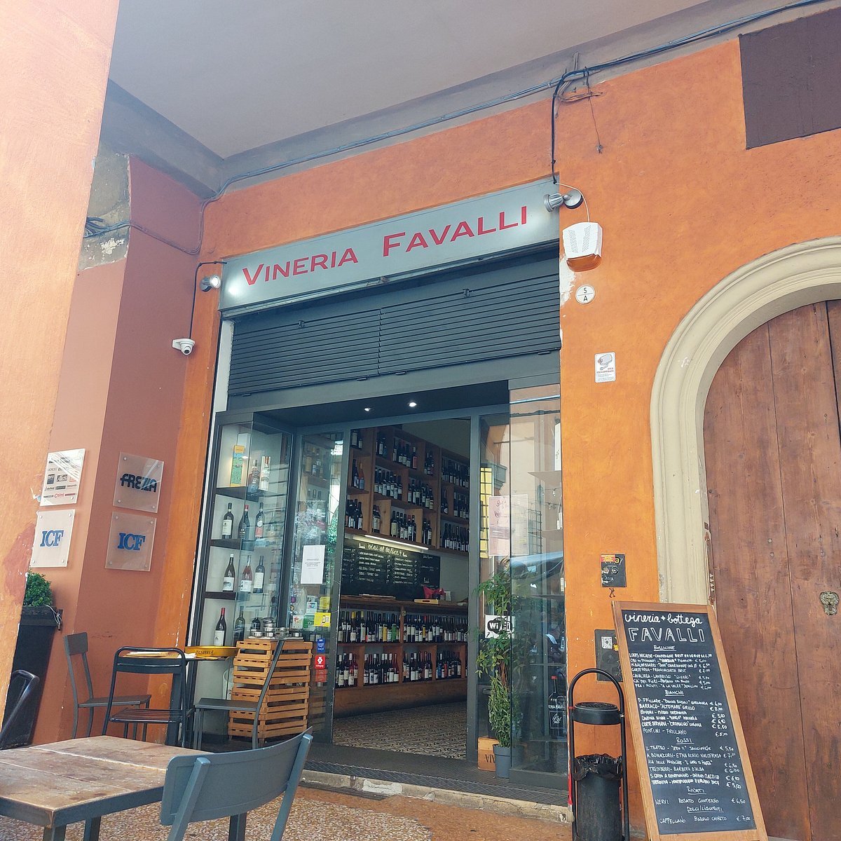 Vineria Favalli bar in Bologna, Italy