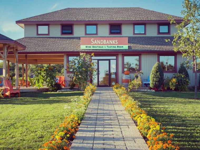 Sandbanks Estate Winery, Prince Edward, Canada
